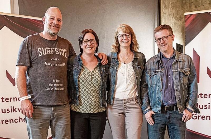 Lengnaus Gemeindepräsidentin (Zweite von rechts) kommt immer gern nach Grenchen; rechts von ihr Sascha Huber, links Adrian Wagner und Gemeinderätin Angela Kummer.